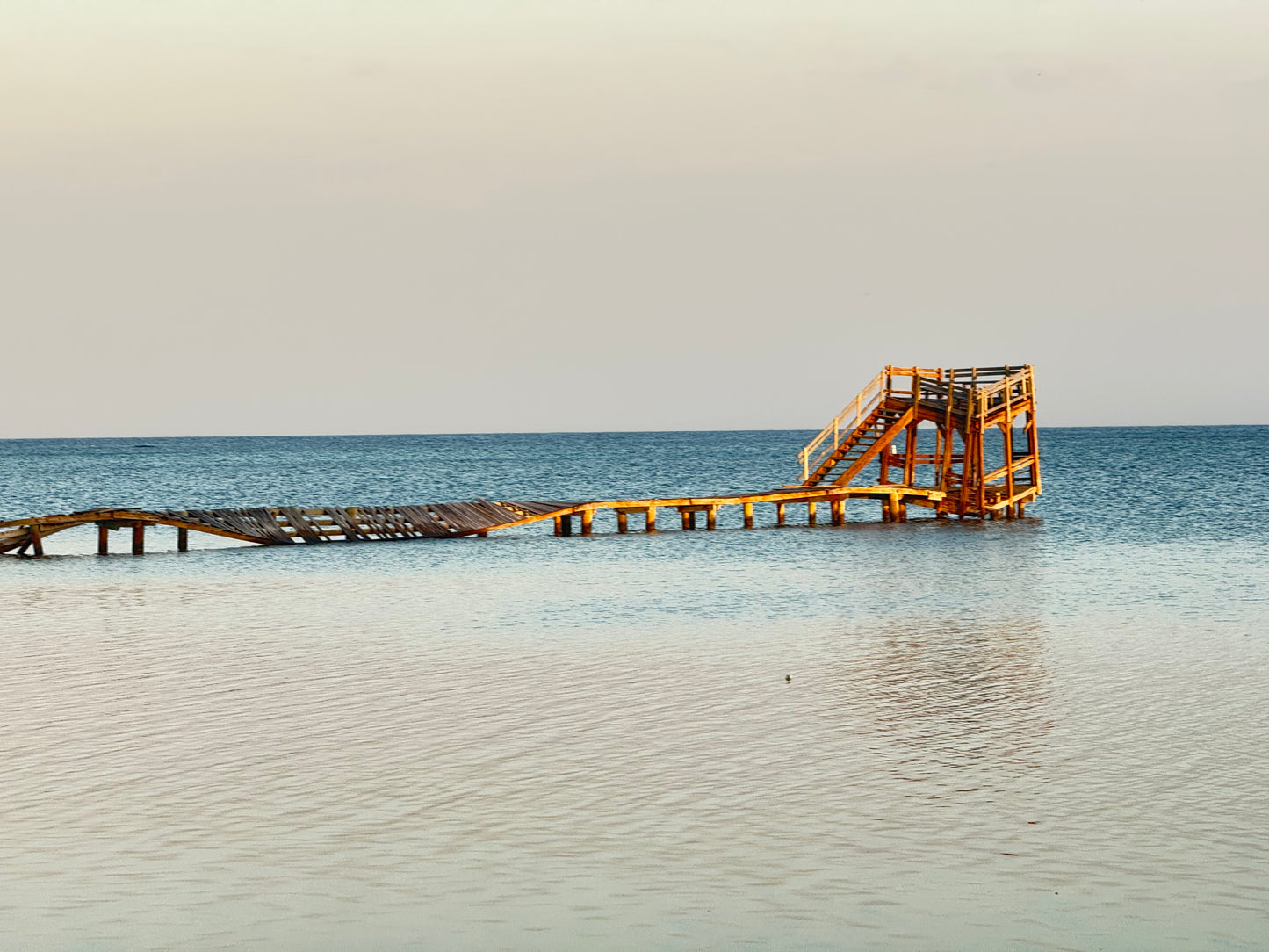 Fading Steps of Roatan