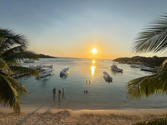 Roatán Honduras – Sundown View